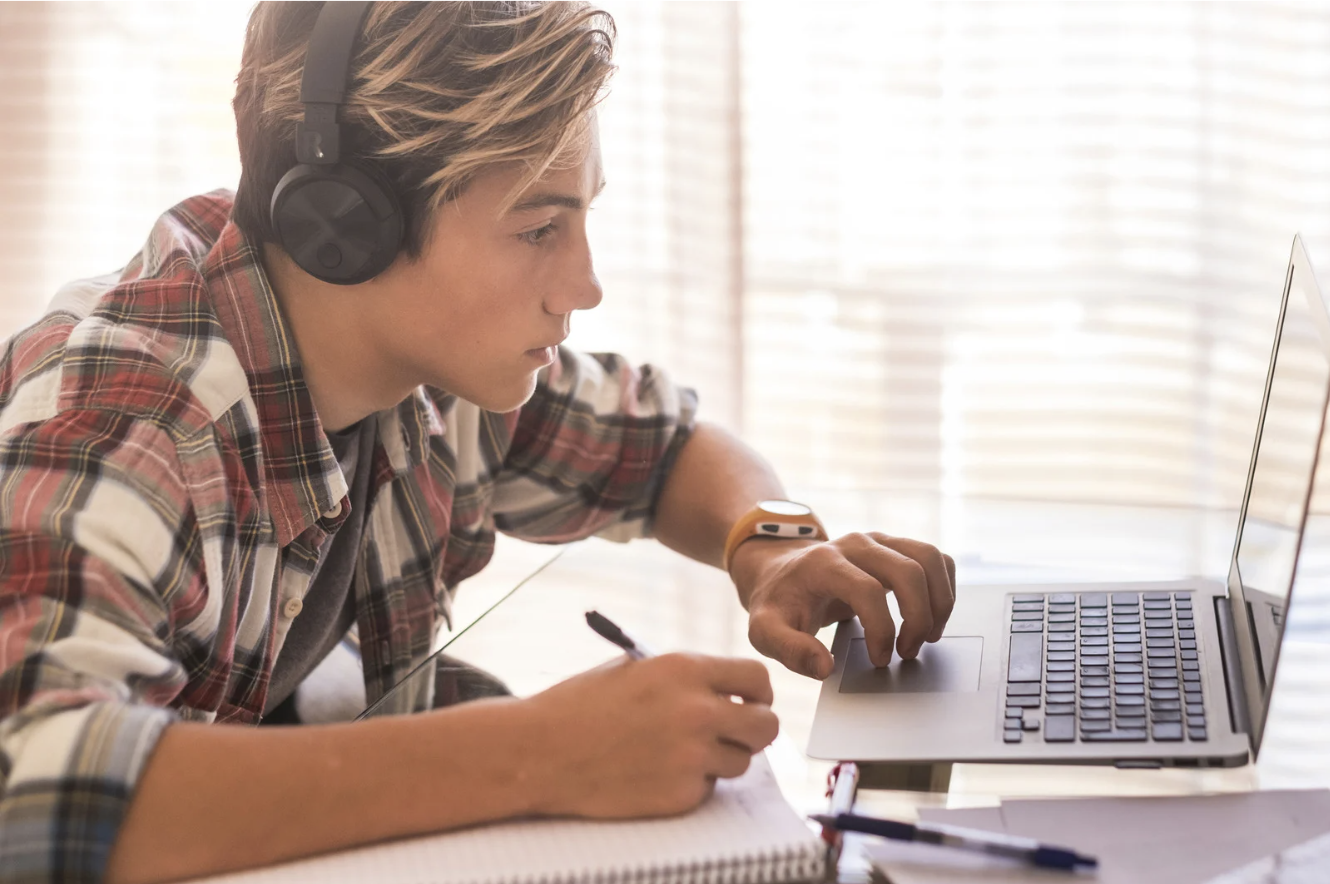 Teen engaging online